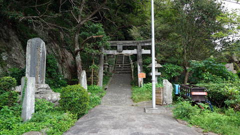 淡島神社への道