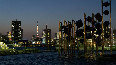 晴海客船ターミナルから望む東京タワー